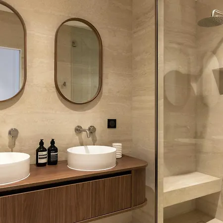 Luxury - Ac - 4br- 8p - Bastille Apartament