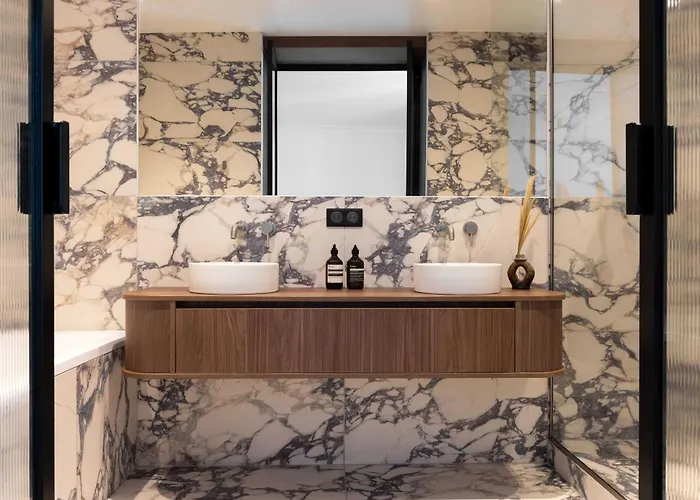 Luxury - Ac - 4br- 8p - Bastille