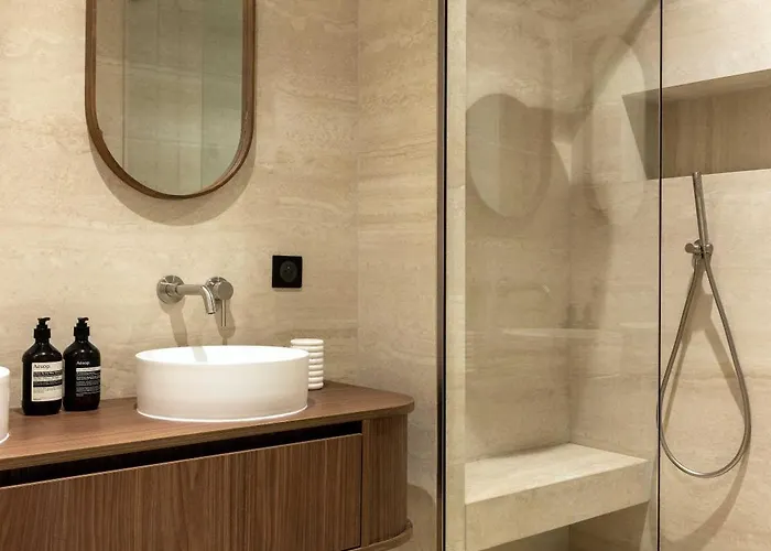 Apartment Luxury - Ac - 4br- 8p - Bastille *