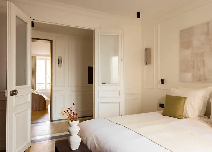 Luxury - Ac - 4br- 8p - Bastille *